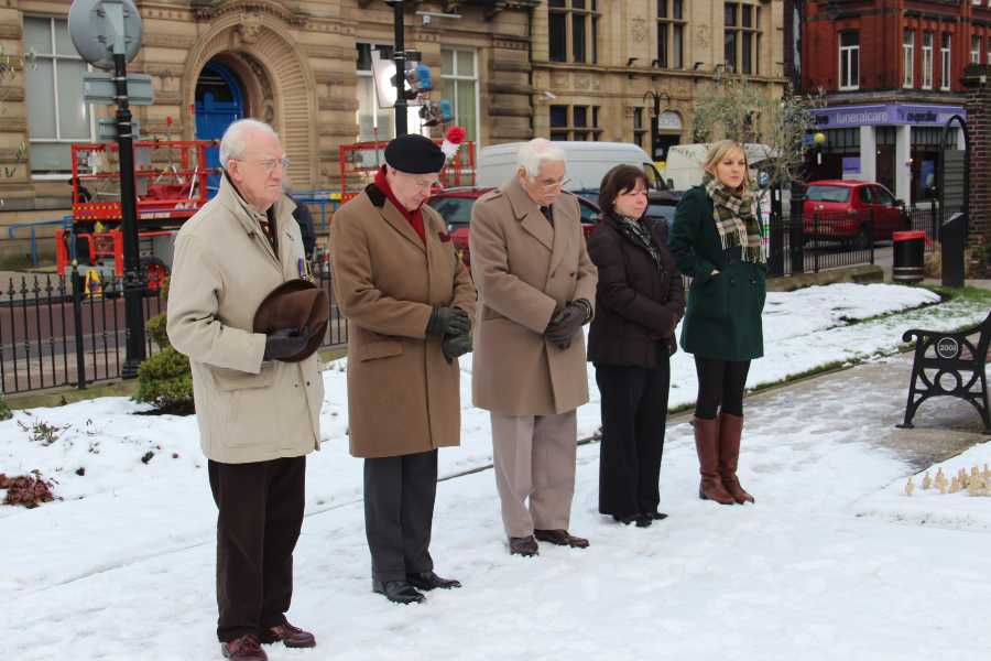 Images/honouring the fallen 005.jpg
